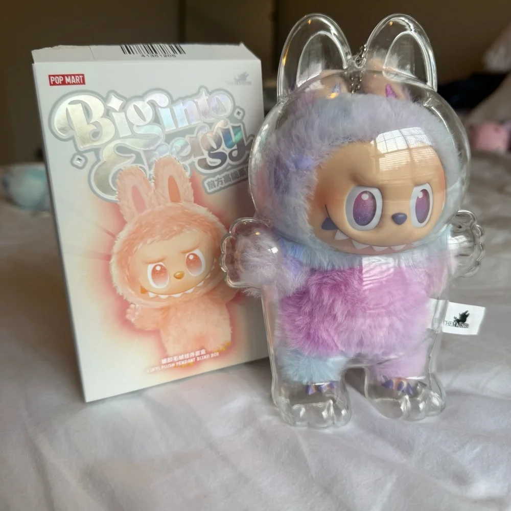 Pop Mart Labubu Big into Energy Luck - Picture 2 of 3
